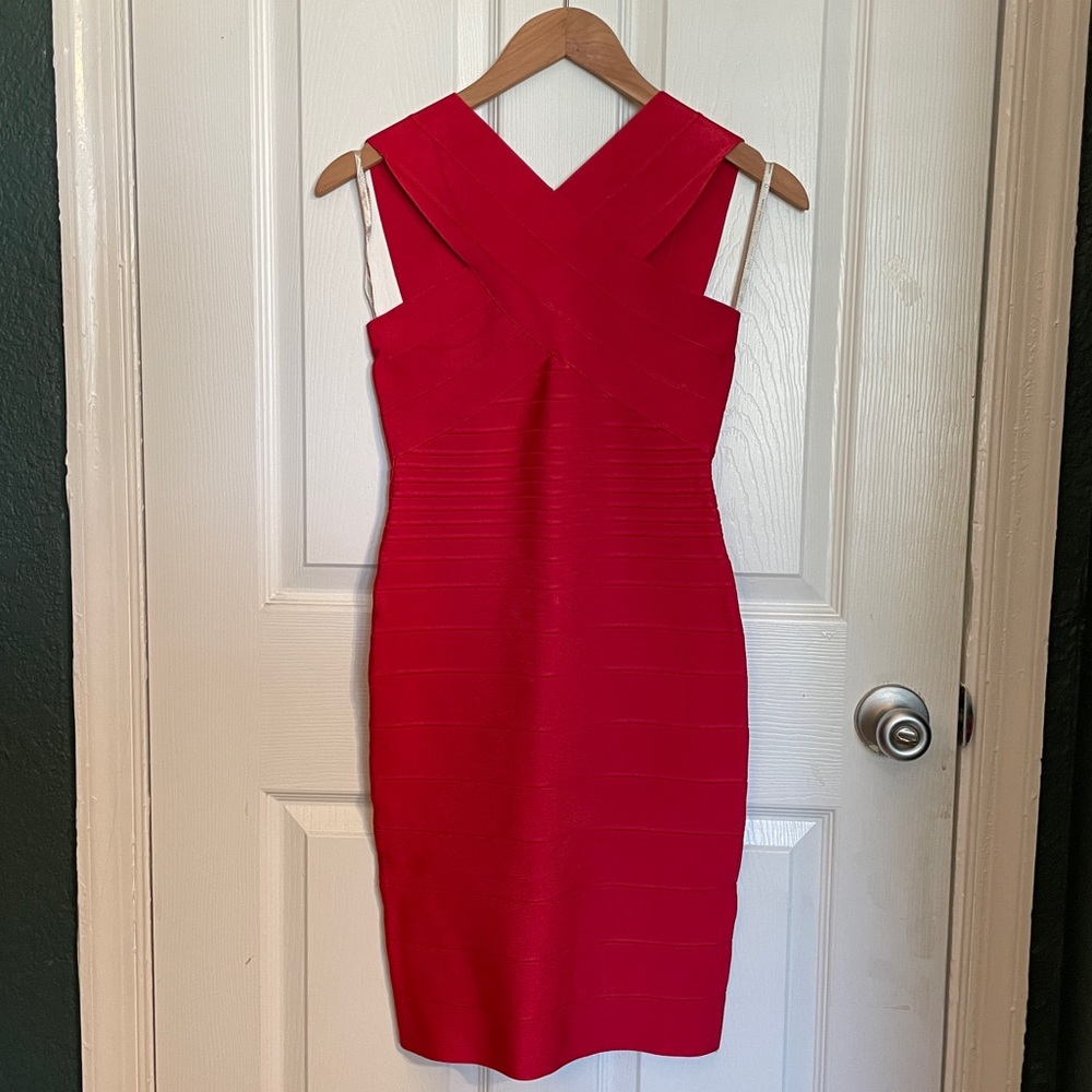 red signature bodycon bandage dress